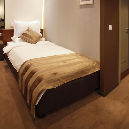 Hotel Russia Skopje Eksteriør bilde